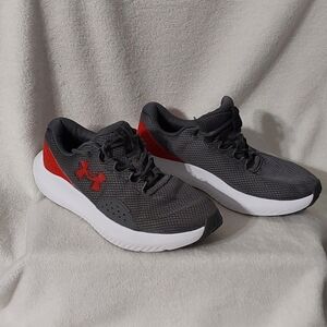 Under Armour Men Charged Surge 4 Running Shoes Men Size 10 Grey Red GUC